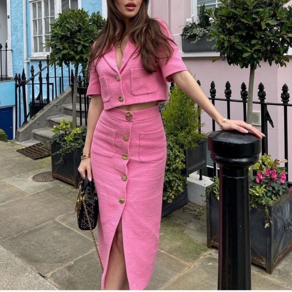 Zara pink tweed suit blazer & skirt size medium and large skirt